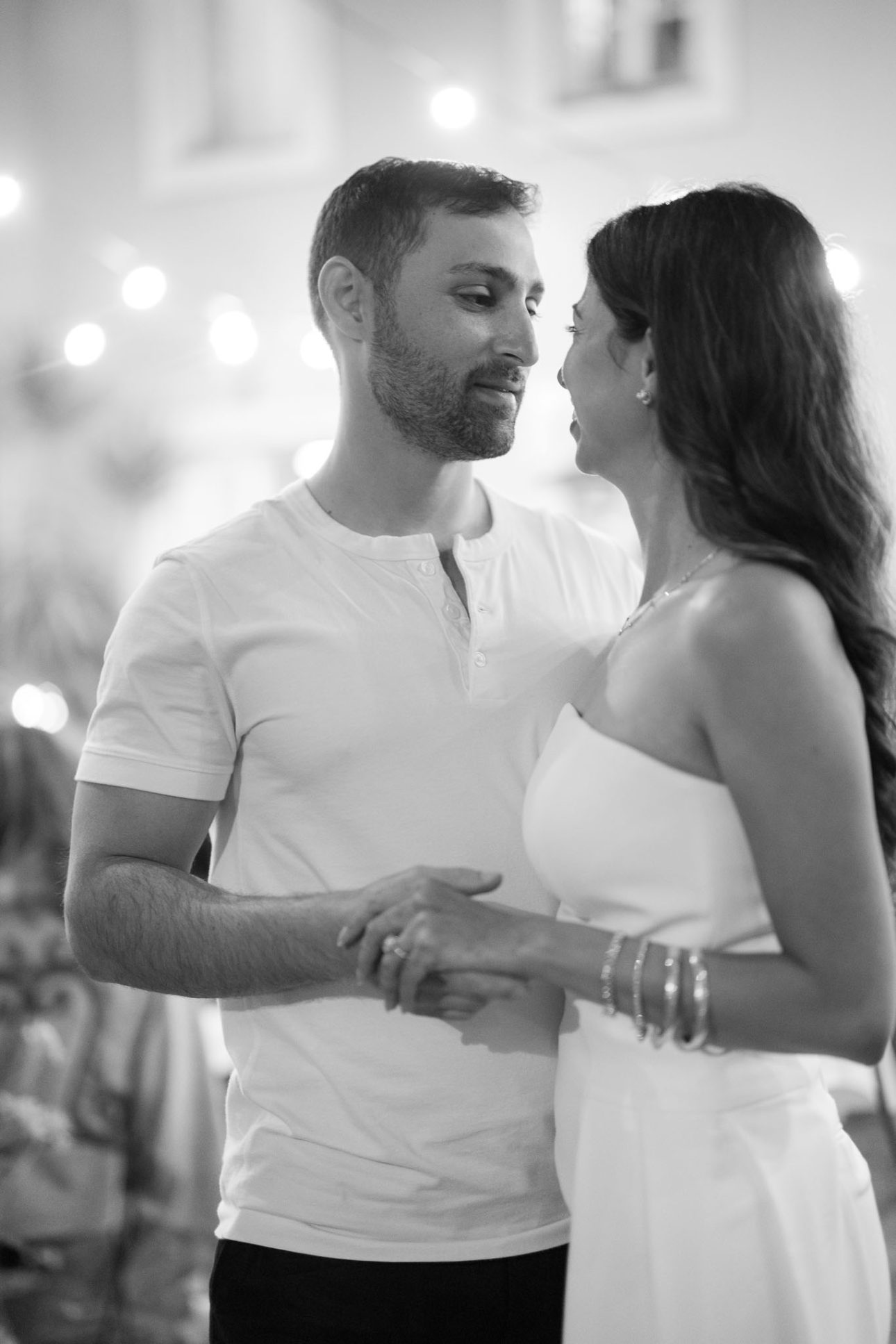 Emily & Refael romantic portrait at Villa Lenka Tuscany
